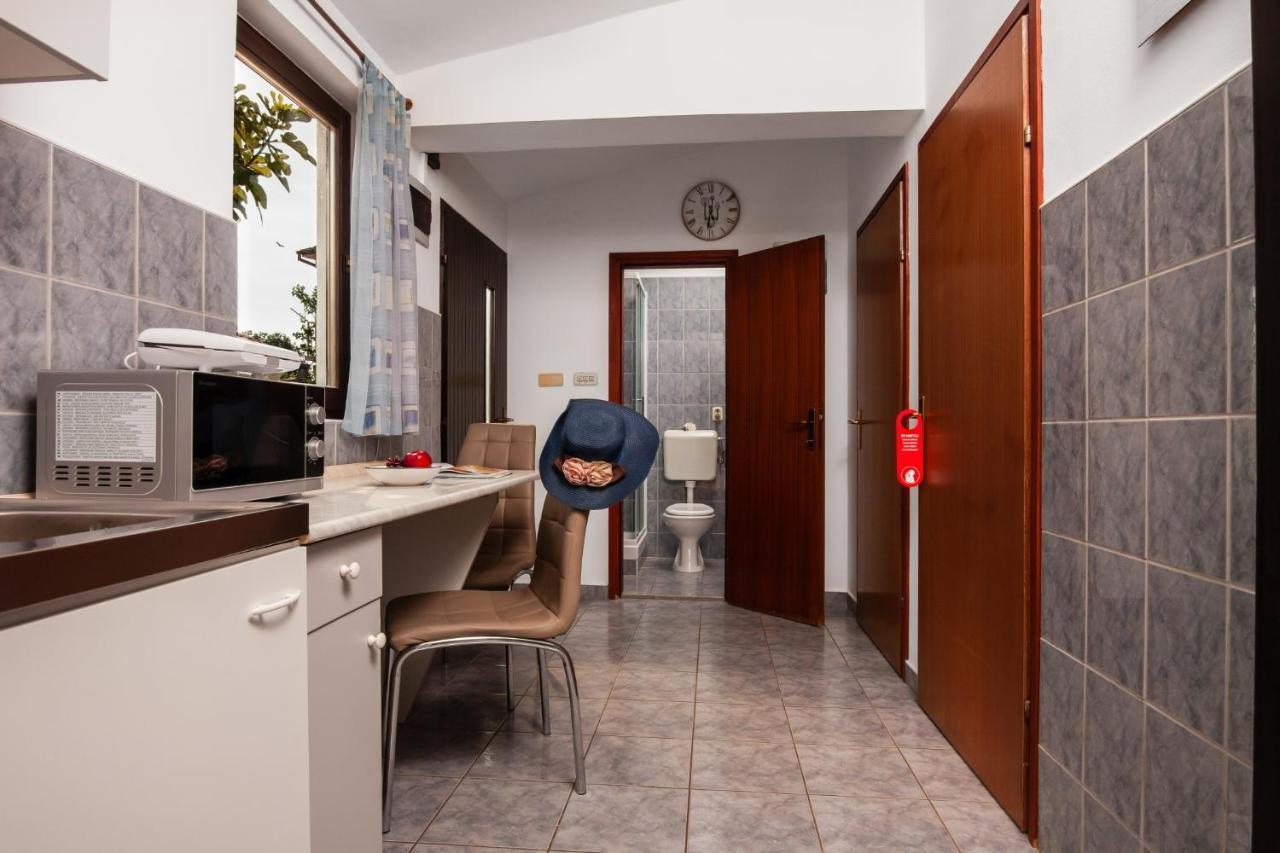Apartman Tanja Fažana エクステリア 写真